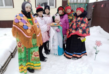 Рождественские гуляния «По дворам ходили святки»